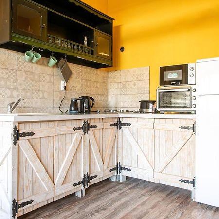 Seosko Domacinstvo Pustolov Apartment Stari Banovci Exterior photo